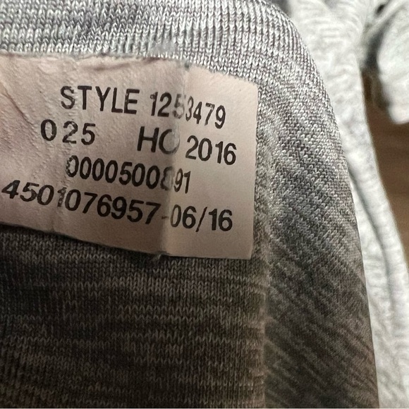 Under Armour Men’s Light Grey HeatGear Performance Quick Dry Polo, XXL - Picture 5 of 6